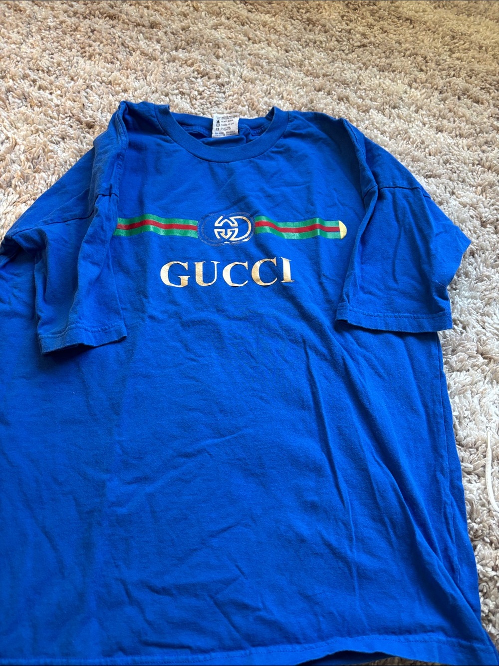 Gucci Kids Royal Blue Logo Tee with Red-Green Stripe